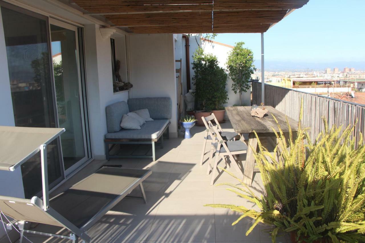 Apartamento Mini Attico Panoramico Con Terrazza Cagliari Exterior foto